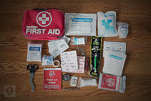 Swiss Safe 2-in-1 First Aid Kit - Emergency Survival Tips